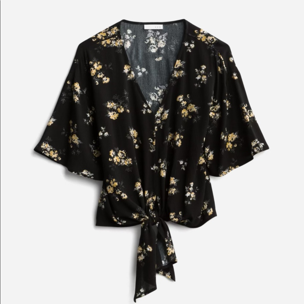 Luq Rhee Tie Front Top